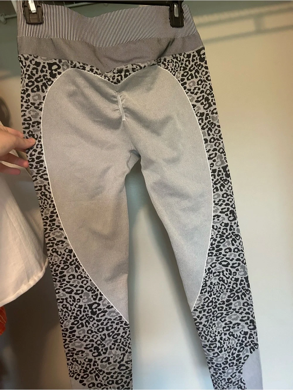 Gymshark Orange, Coral, Gray & Black Patterned Leggings Set 5 pairs